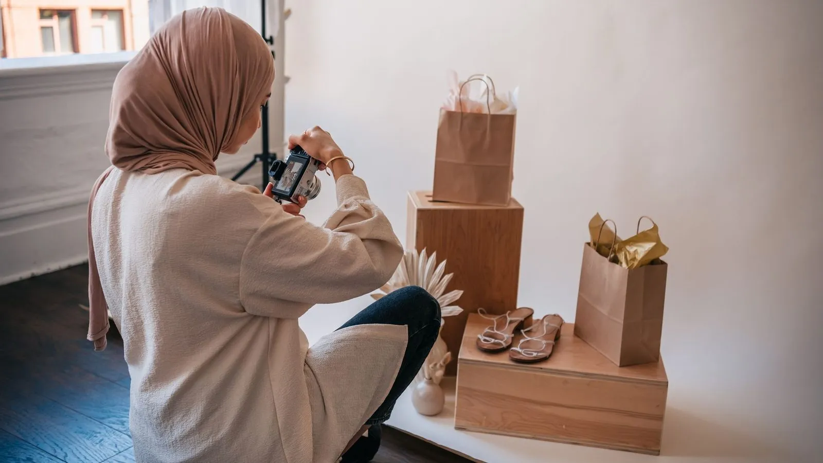 Product photography setup, showcasing products on a business website
